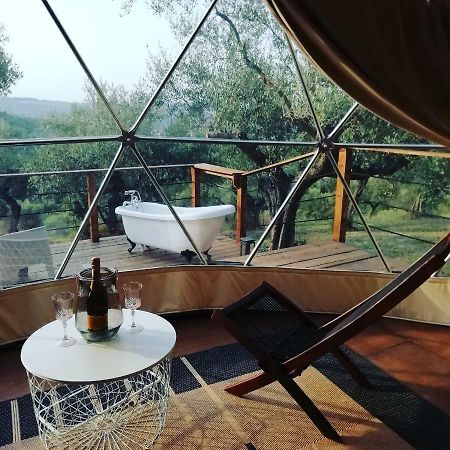 Отель Cerchio Del Desiderio Glamping Retreat Пескара Экстерьер фото