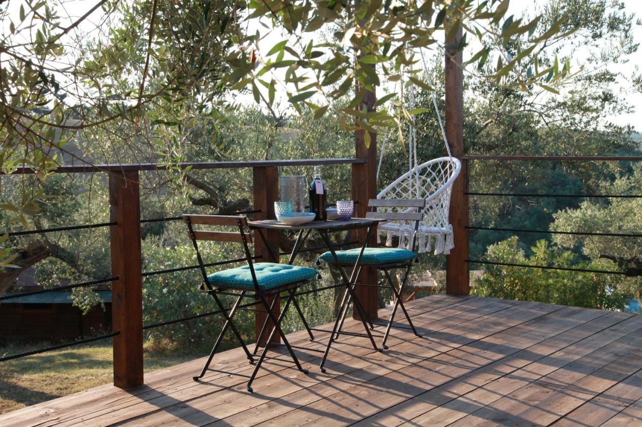 Отель Cerchio Del Desiderio Glamping Retreat Пескара Экстерьер фото