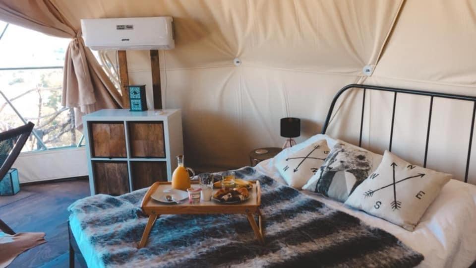 Отель Cerchio Del Desiderio Glamping Retreat Пескара Экстерьер фото