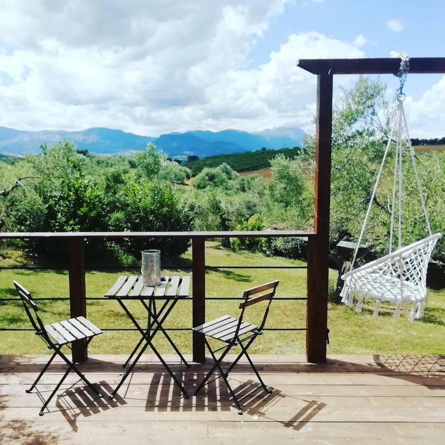 Отель Cerchio Del Desiderio Glamping Retreat Пескара Экстерьер фото