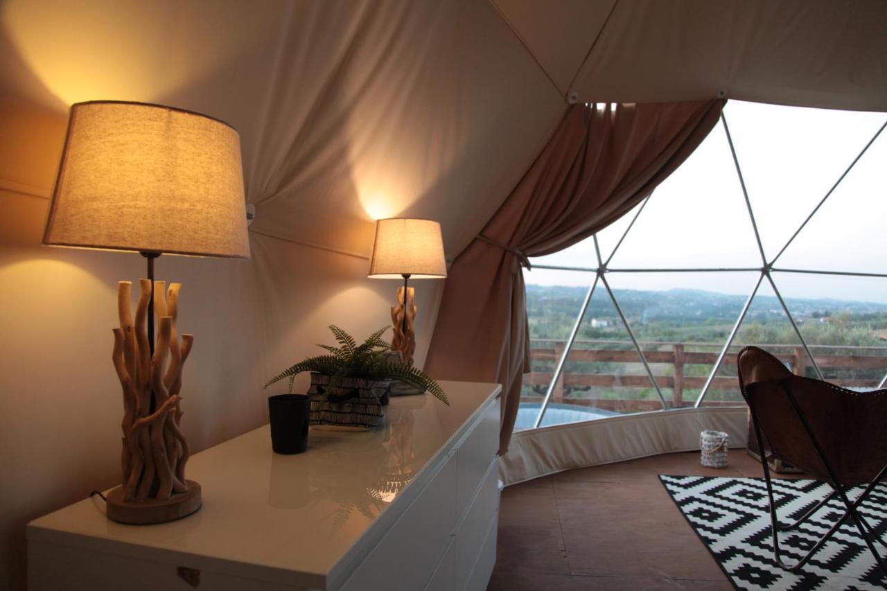 Отель Cerchio Del Desiderio Glamping Retreat Пескара Экстерьер фото