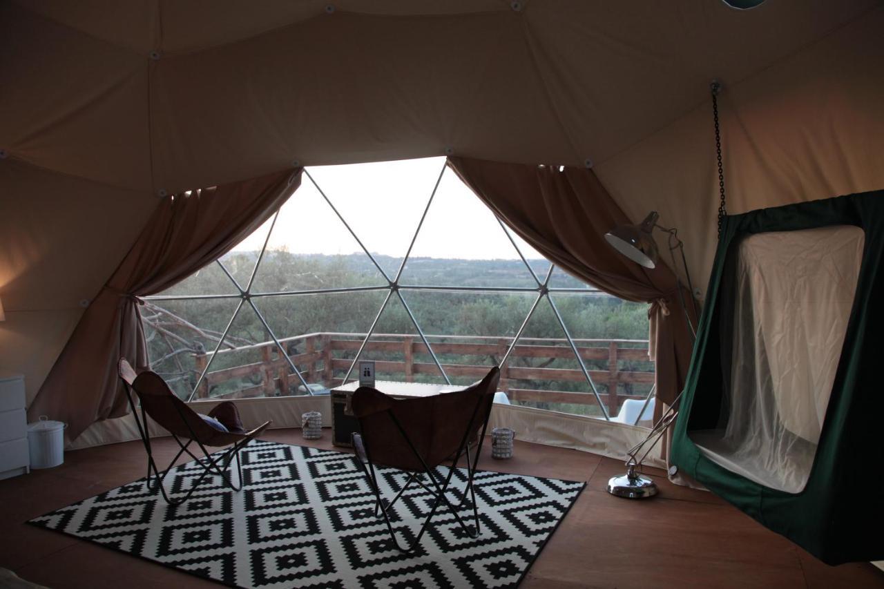 Отель Cerchio Del Desiderio Glamping Retreat Пескара Экстерьер фото